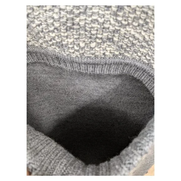 LULULEMON Cozy Yogi Infinity Scarf Wrap in Heathered Medium Grey / Angel Wing OS - Picture 7 of 10